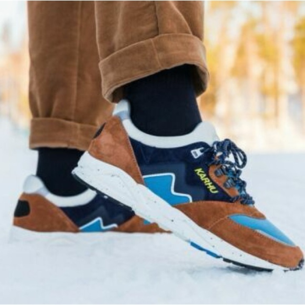 Karhu Aria 95 Sneakers Cross-Country Ski Pack Suede in Brown Night Sky Size 8